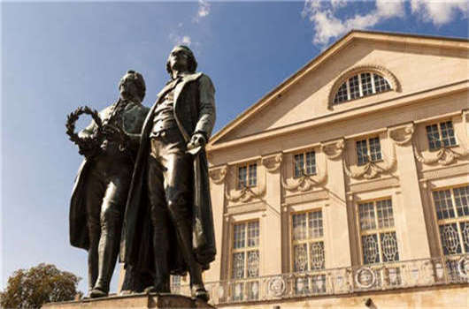 德國(guó)聯(lián)邦政府對(duì)于您各方面的支持