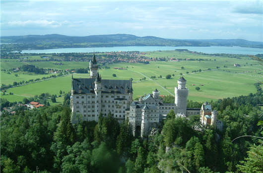 申請工作簽證前往德國工作，享受您向往的福利待遇