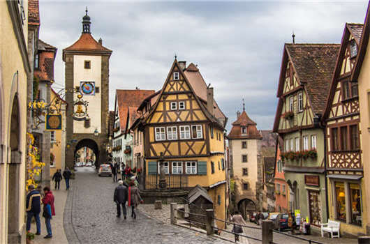 德國老齡化持續(xù)加劇，德國移民政策再改革